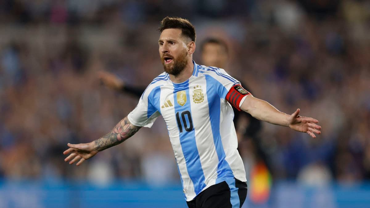 Will Messi have a shot on target in first 30 minutes vs Algeria?